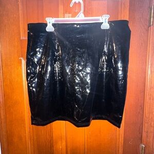 SHEIN Shiny Black Pencil Skirt
